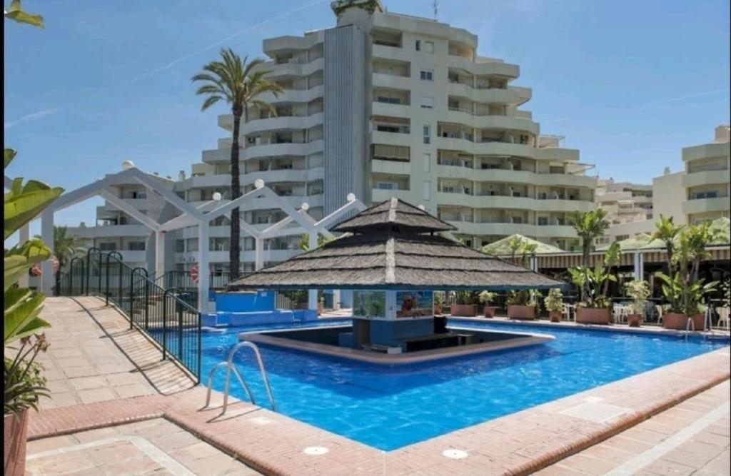 Appartment Totally Upgraded At Benal Beach Benalmádena Exterior foto